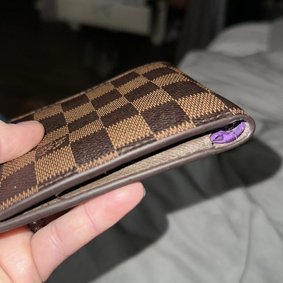 Louis Vuitton Damier men’s bifold wallet holds 8 cards has two bifolds nice - Picture 8 of 10